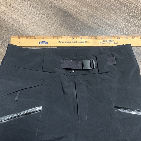 Arc’Teryx Gore-Tex pants - Picture 5 of 16